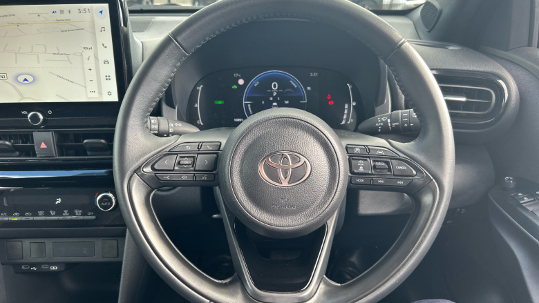 Toyota Yaris Cross 1.5 Hybrid Design 5dr CVT Hybrid Estate